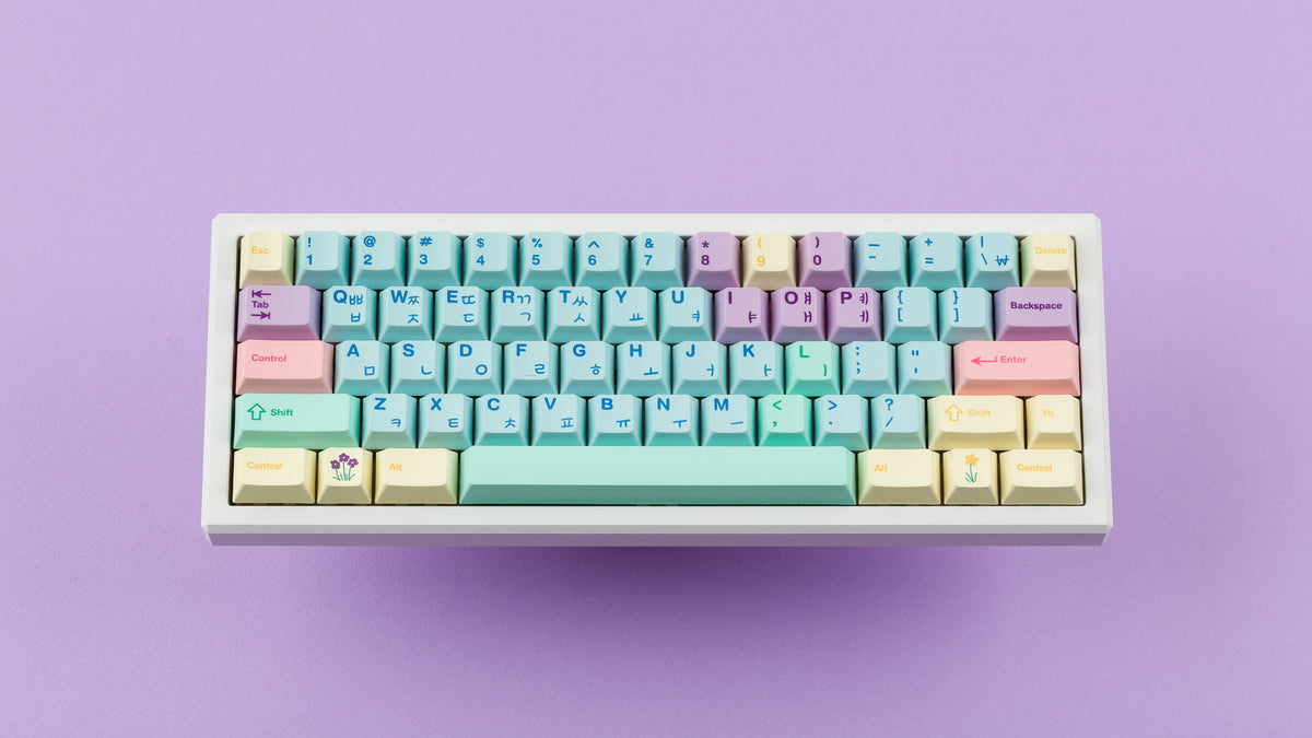  Cherry Flowershop on a white keyboard 