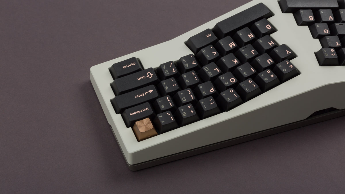  GMK CYL Olivia No.3 dark on a Type K back view right side 