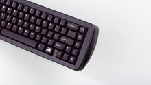 Load image into Gallery viewer, violet case with purple keycaps right side