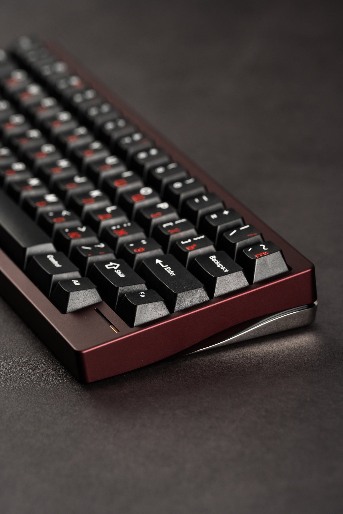  Close-up of a mechanical keyboard with a dark background 