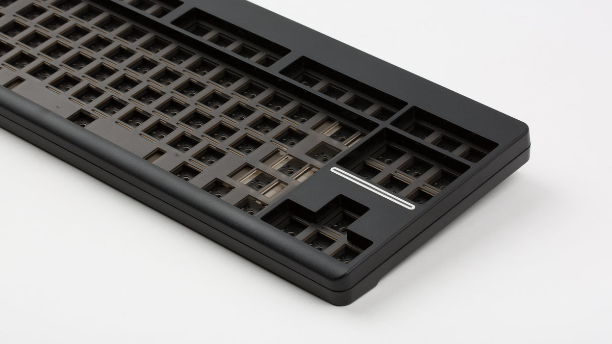  CLASSIC-TKL angled closeup of Based Black on right side 