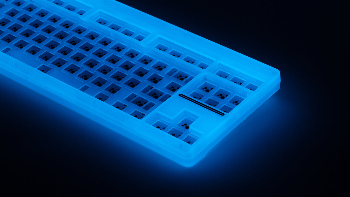  CLASSIC-TKL GLO Phosphor close up right side glowing 