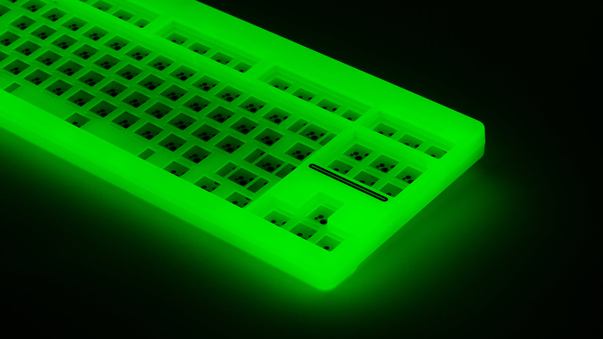  CLASSIC-TKL GLO Uranium close up right side glowing 