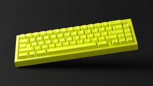 Load image into Gallery viewer, render of a GMK CYL HI-VIZ on an Oku