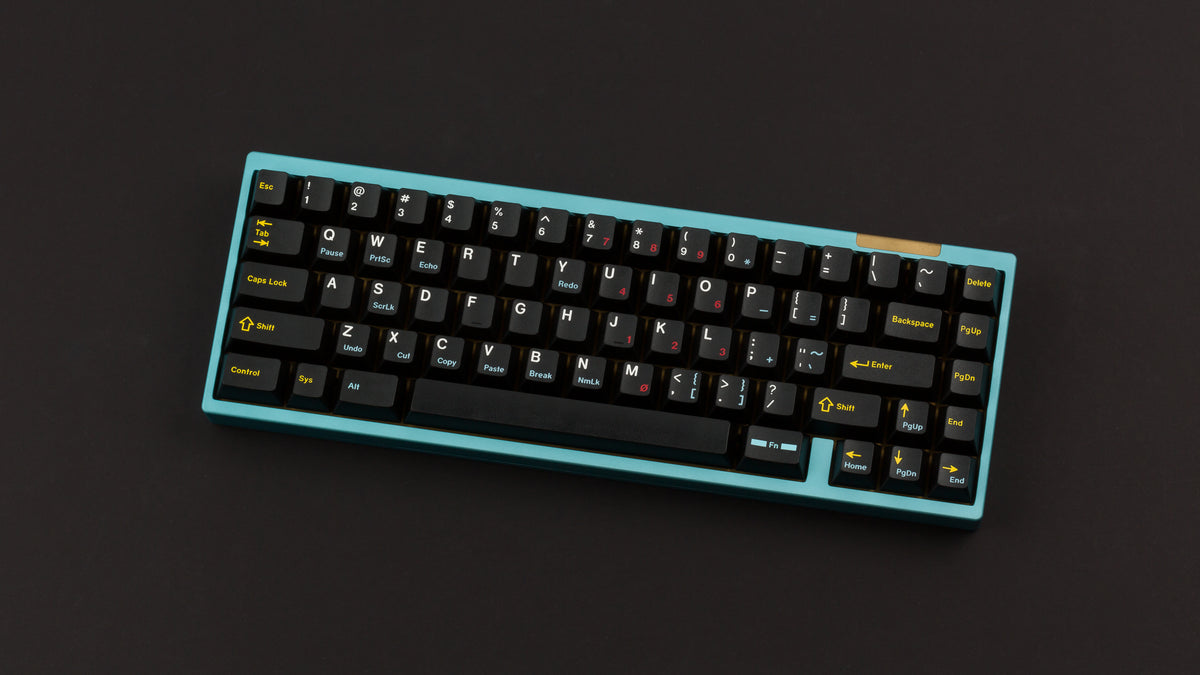  GMK CYL 1520 on a blue Keyboard 