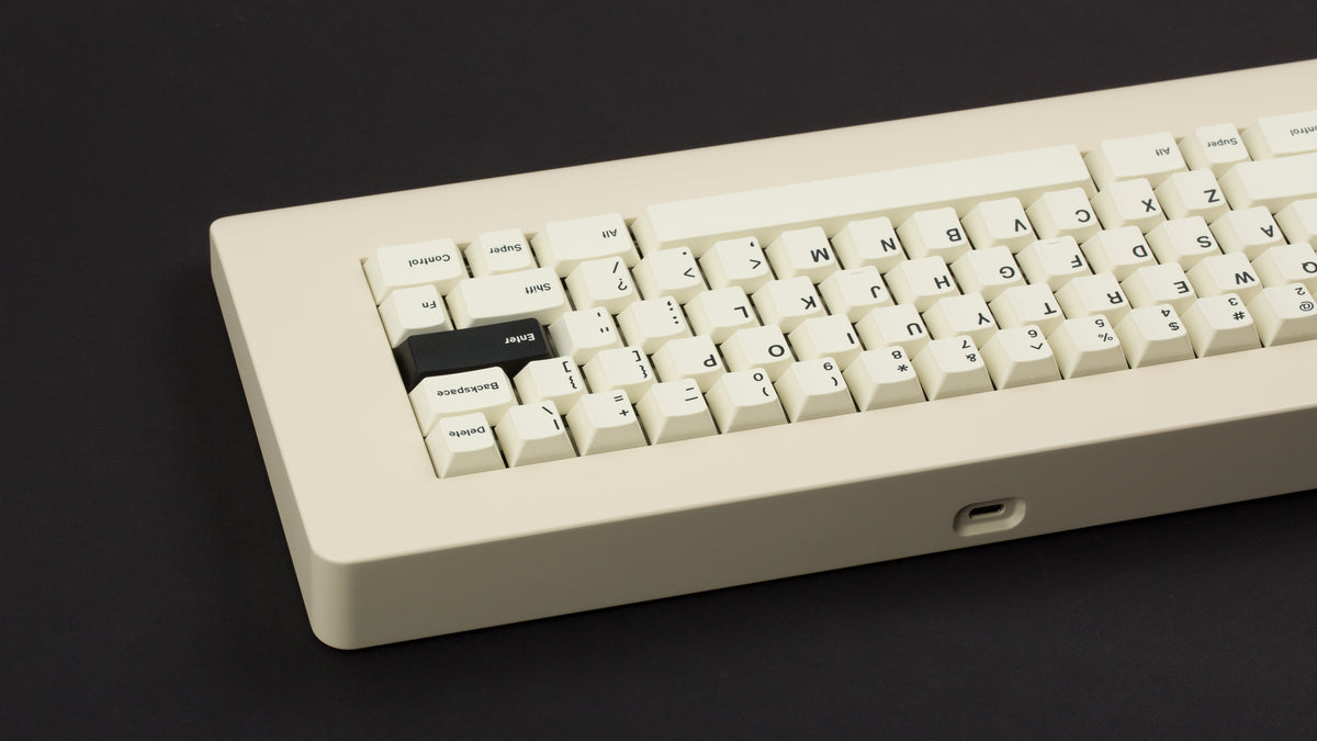  GMK CYL Creme on a beige keyboard back view 