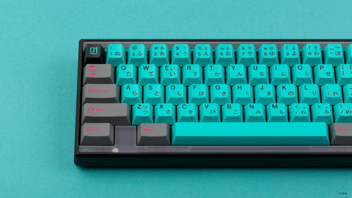  GMK CYL Hatsune Miku on a black Keycult Zero close up on left side 