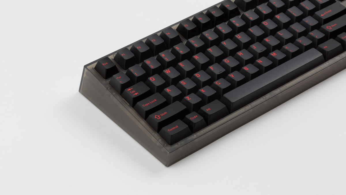  GMK CYL Slasher on a smoke NK87 zoomed in on left 