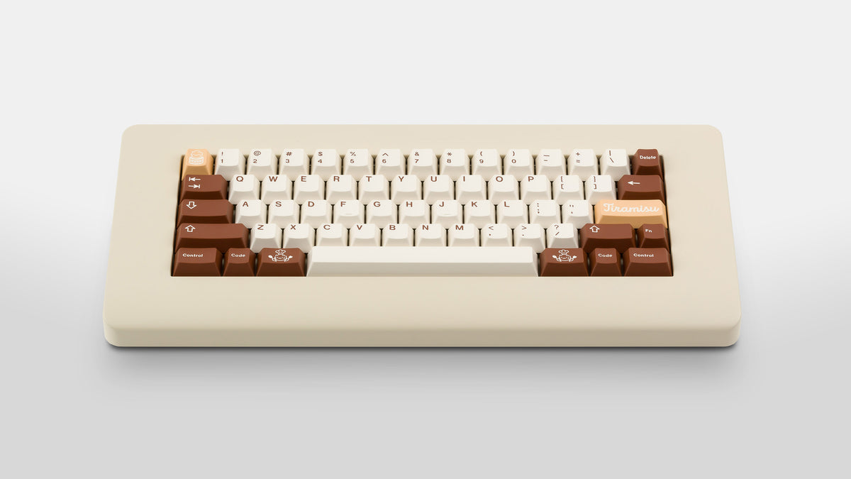  GMK CYL Tiramisu on beige keyboard 