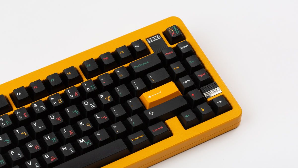  GMK CYL Tribal on a yellow Matrix MRTAXI close up on right side 