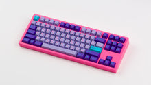 Load image into Gallery viewer, GMK CYL Vaporwave hiragana on a pink nk87 angled