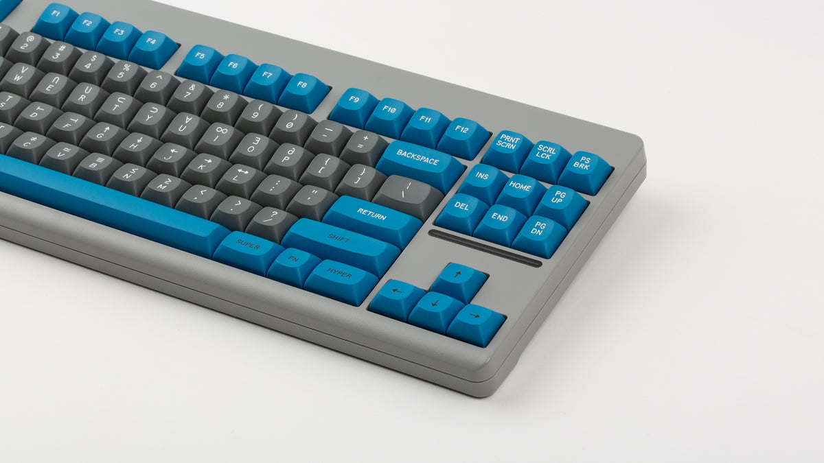  GMK MTNU Space Cadet on a regolith CLASSIC-TKL close up on right side 