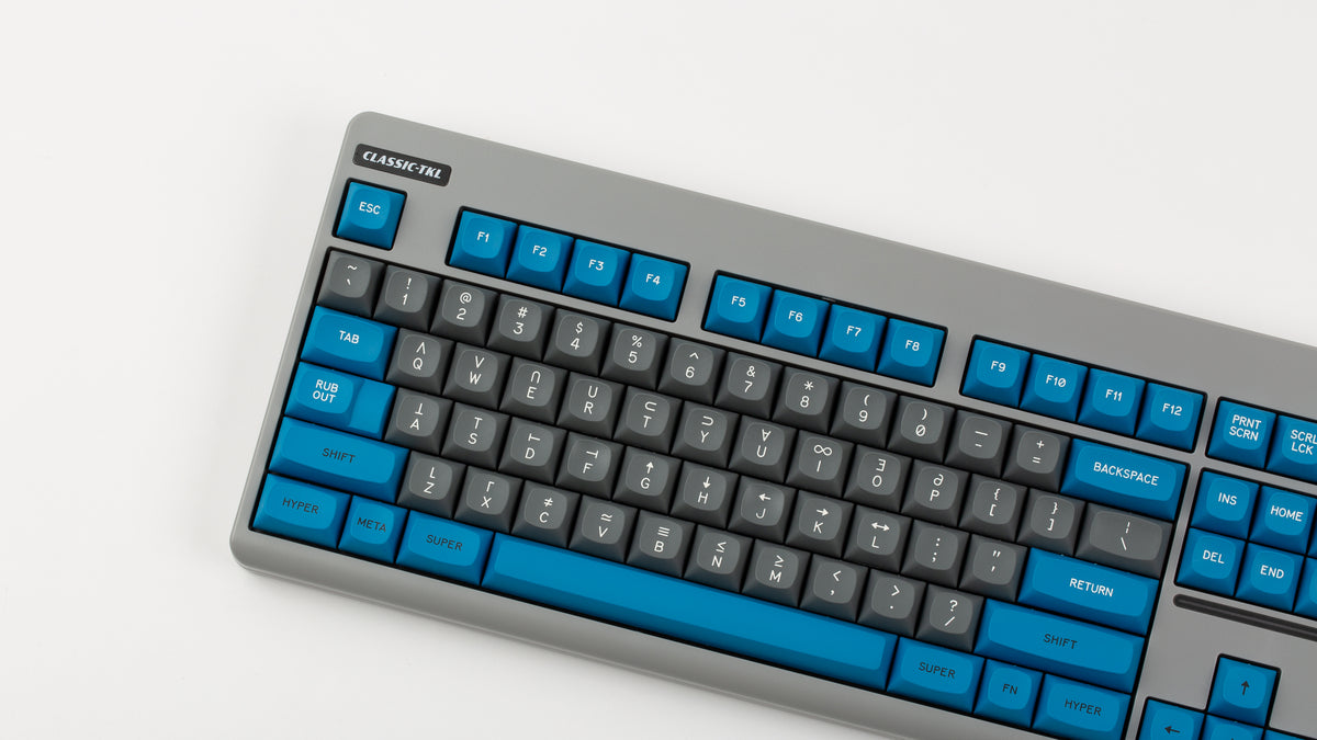  GMK MTNU Space Cadet on a regolith CLASSIC-TKL close up on left side 