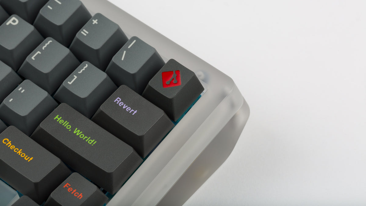  GMK Oblivion V3.1 on a black keyboard zoomed in right top on Salvun Git keycap 