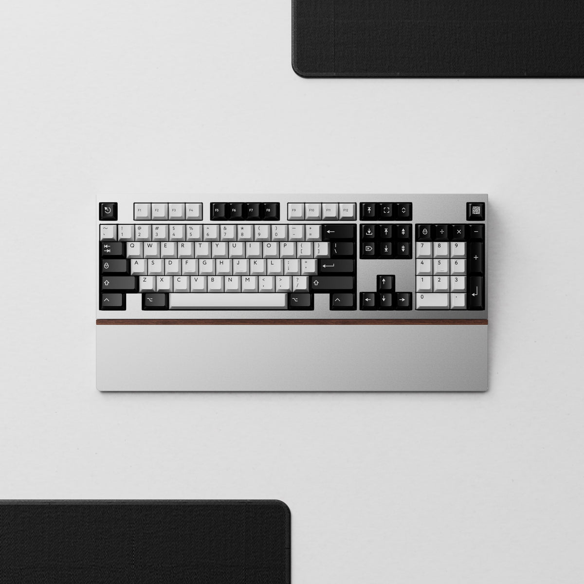 KBDfans TOFULL full-size keyboard