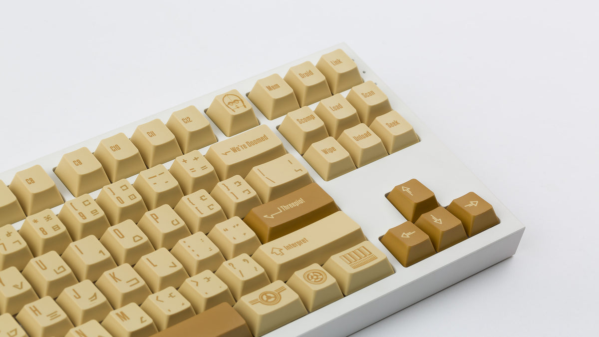  C-3PO keycaps on a white NK87 zoomed in on the right 