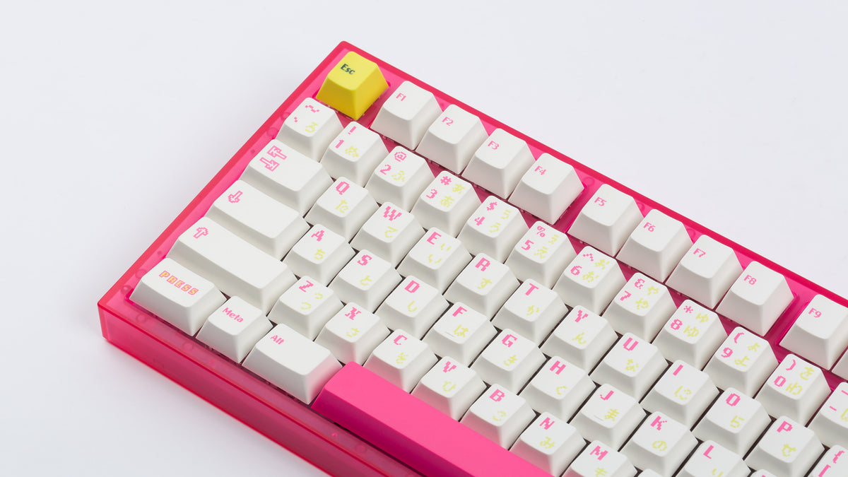  pink tfue themed keyboard with tfue keycaps top left close up 
